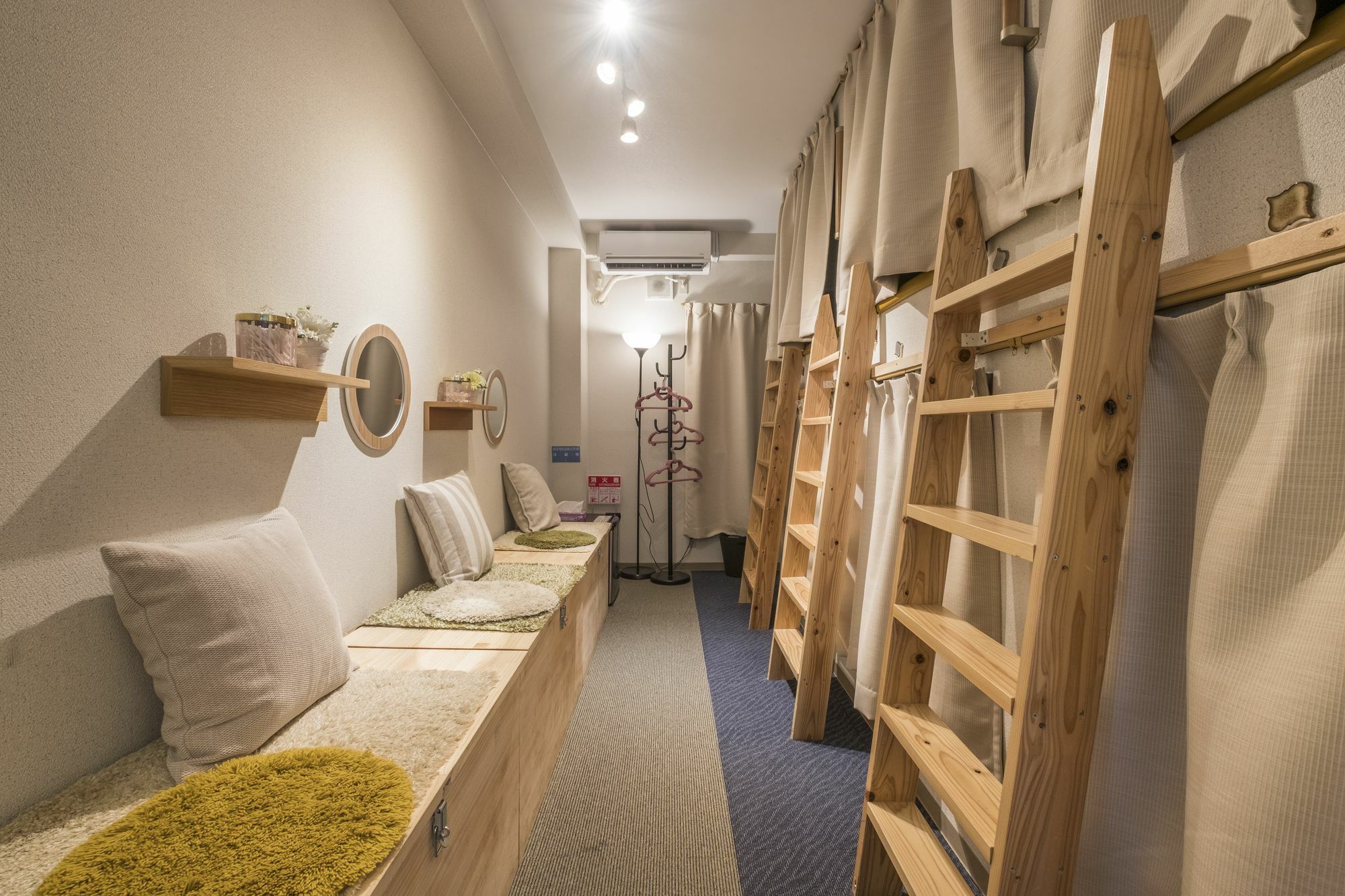 Hostel Sakura La An Oszaka Kültér fotó